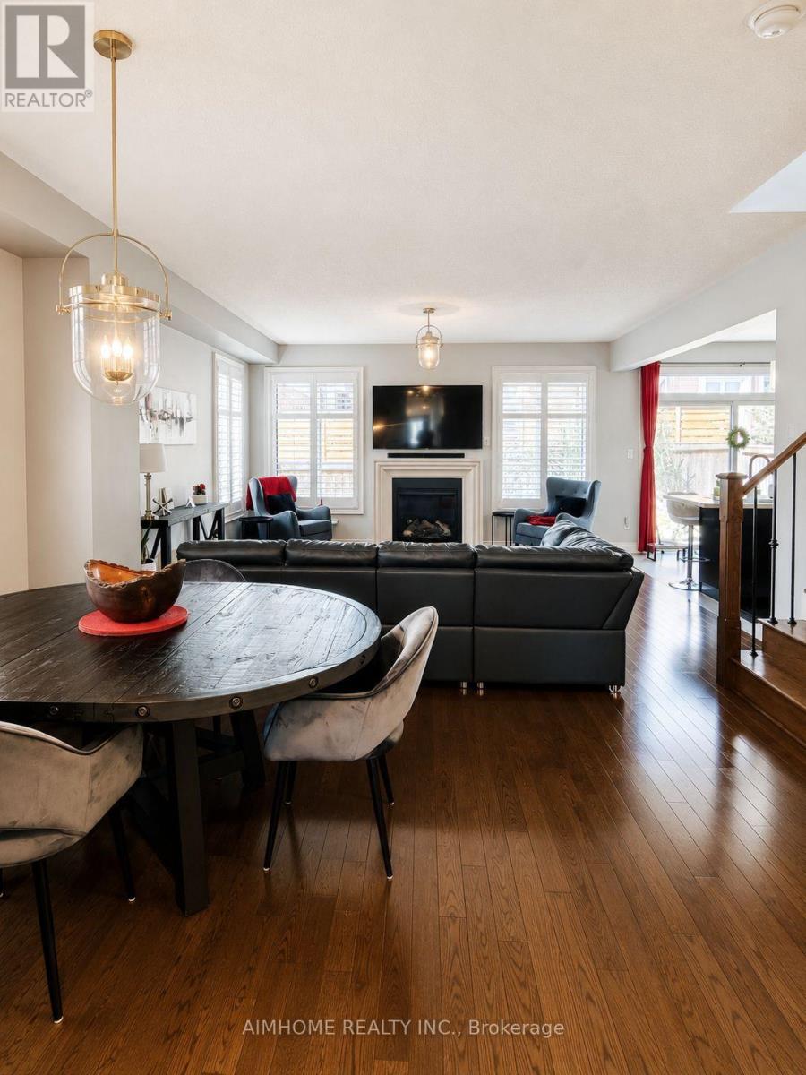1993 COCKLIN CRESCENT - 7