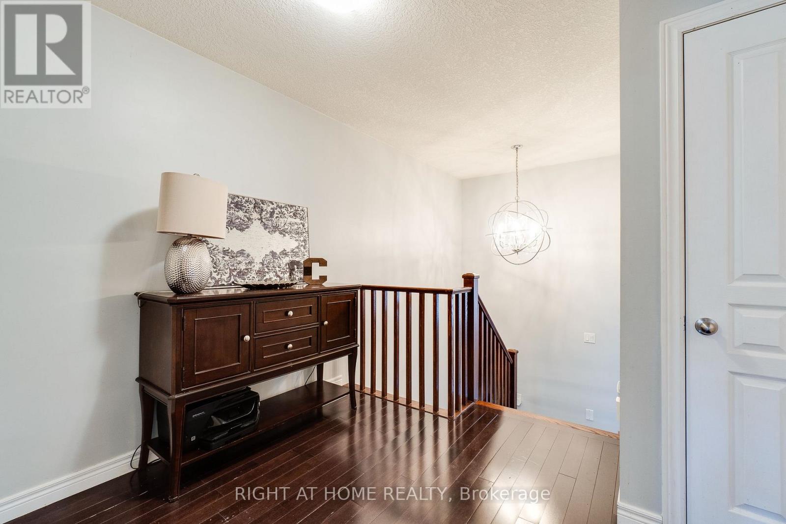 #12 70 HIGHGATE DRIVE - 19