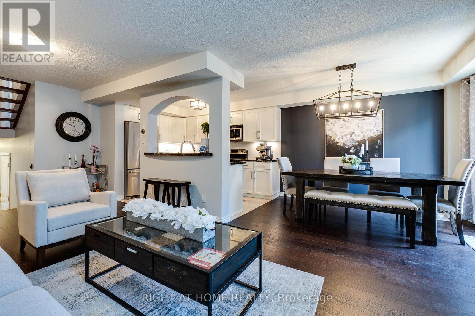 #12 70 HIGHGATE DRIVE - 8