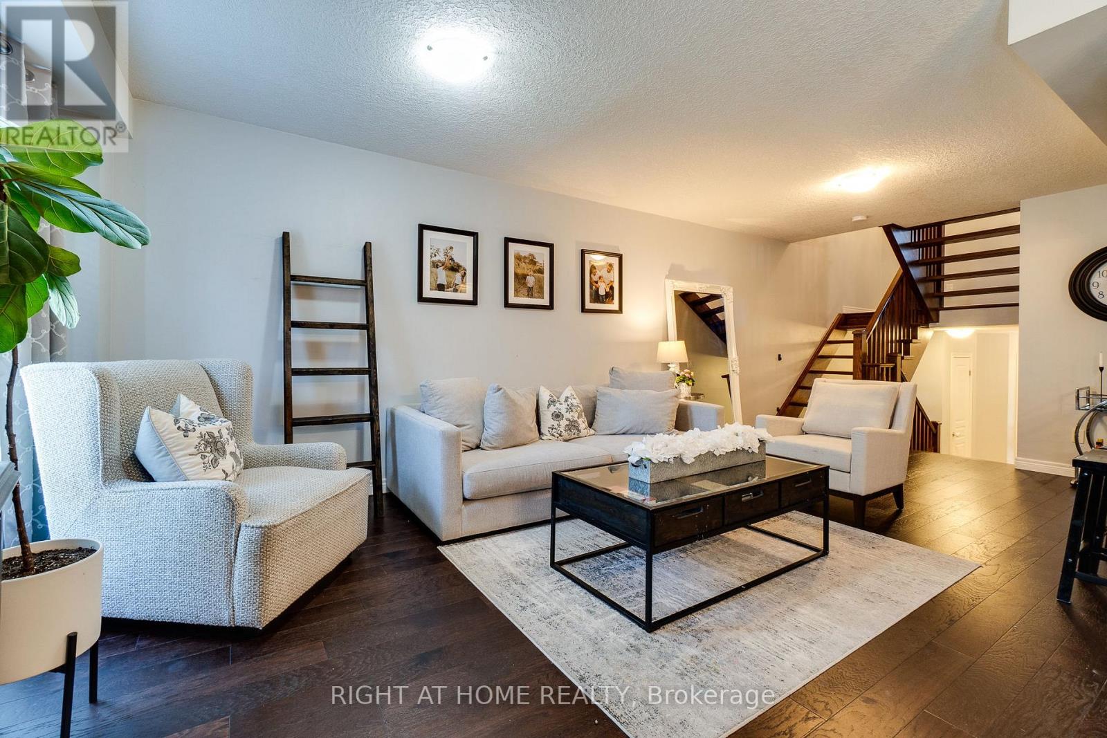 #12 70 HIGHGATE DRIVE - 3