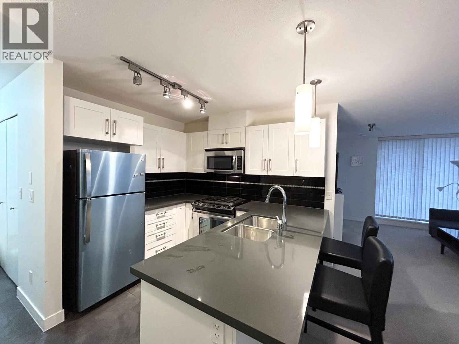 2 Bed, 2 Bath House for Rent in Burnaby – 2102 7090 EDMONDS STREET, Burnaby – MLS# R3147727 - Image 4