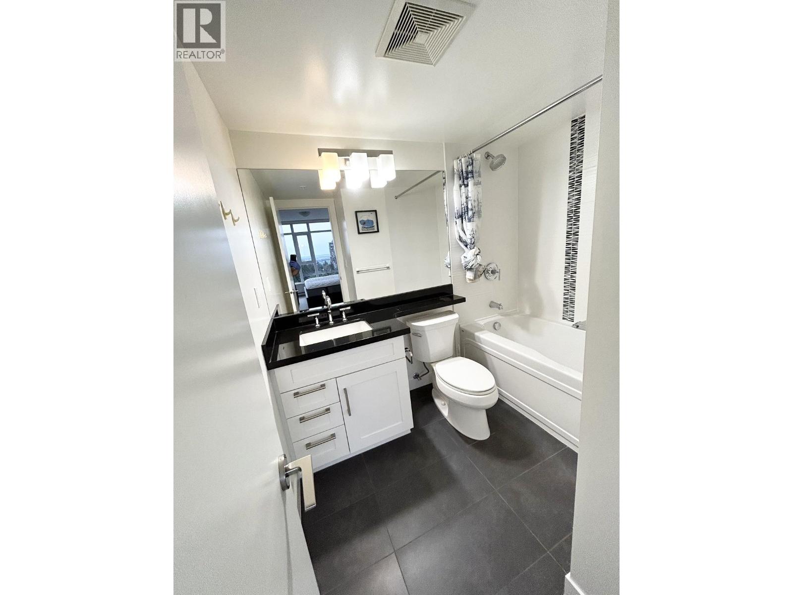 2 Bed, 2 Bath House for Rent in Burnaby – 2102 7090 EDMONDS STREET, Burnaby – MLS# R3147727 - Image 9