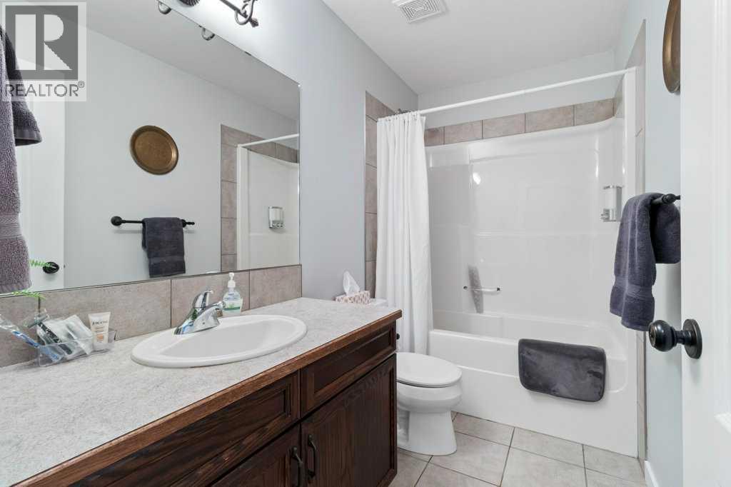 Listing photo – 3 Liberty Place, Sylvan Lake