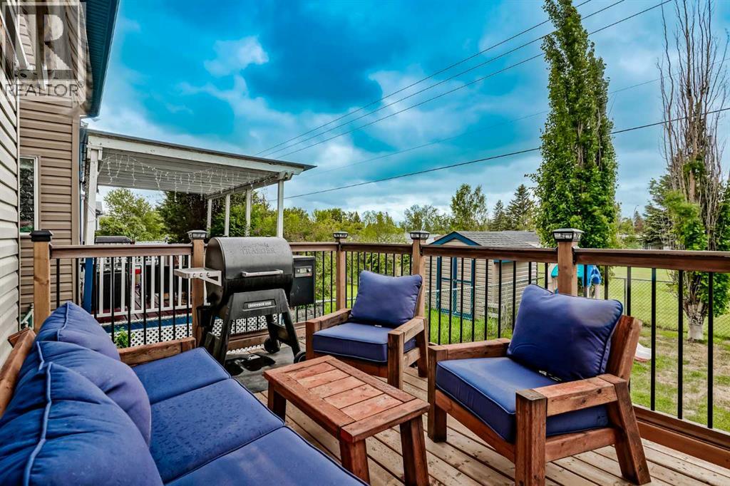 72 Springs Crescent SE - 27