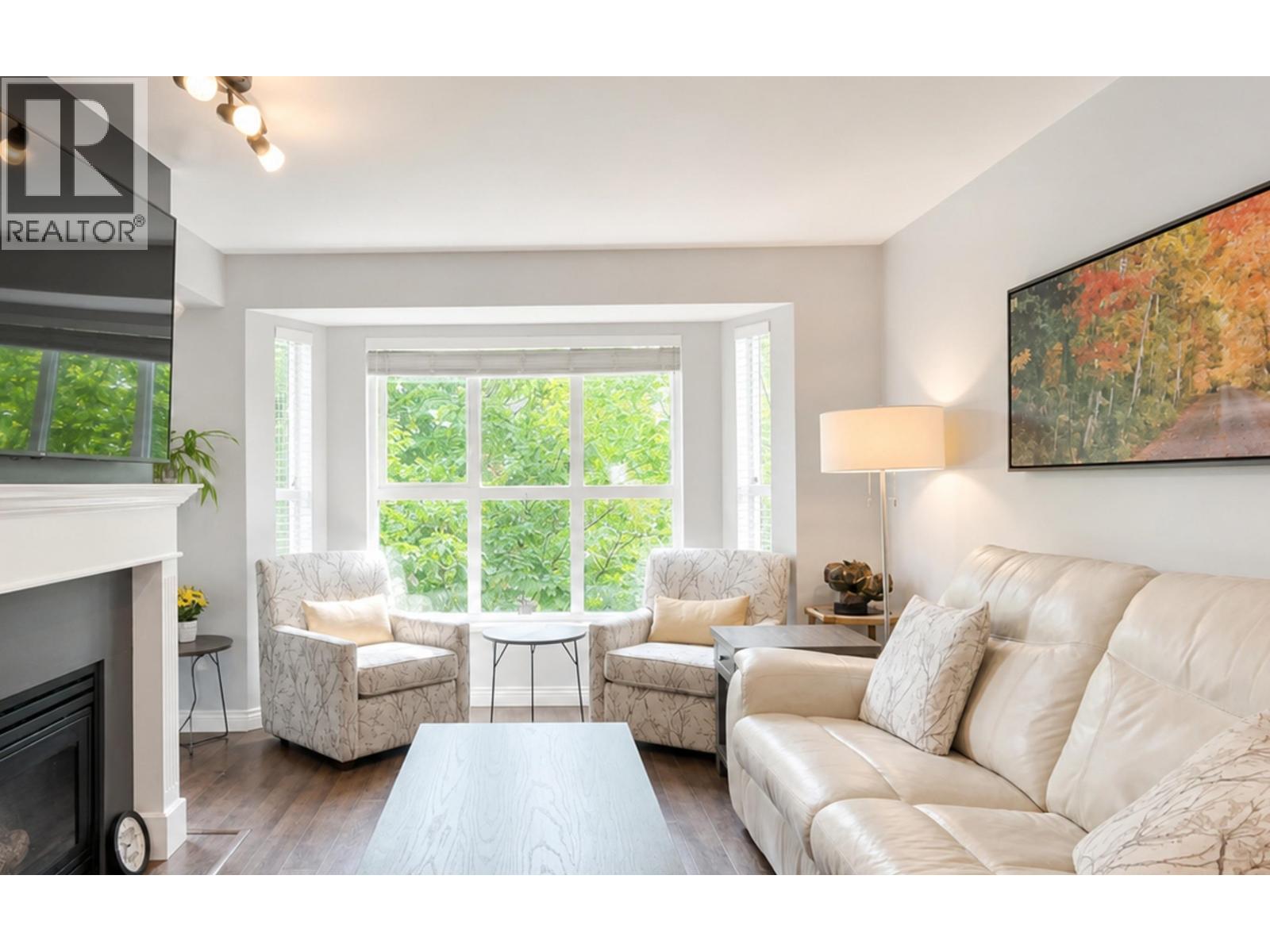 306 2393 WELCHER AVENUE, Port Coquitlam