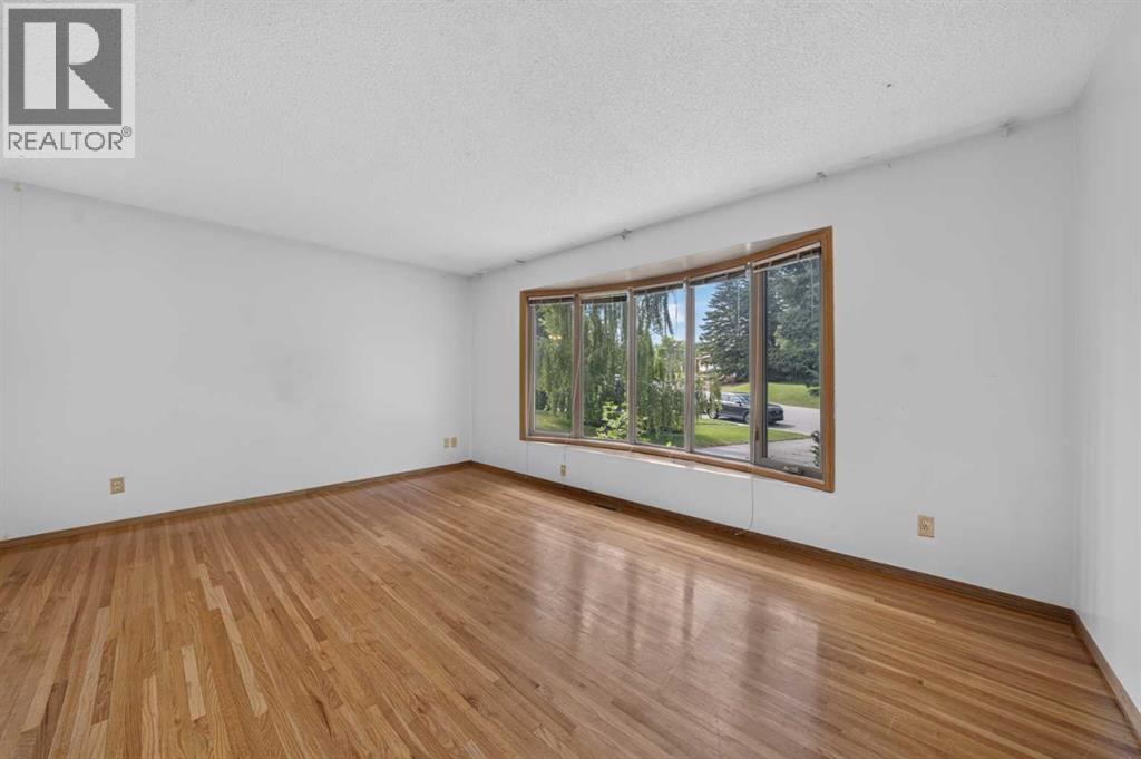 135 Huntcroft Way NE - Image 28