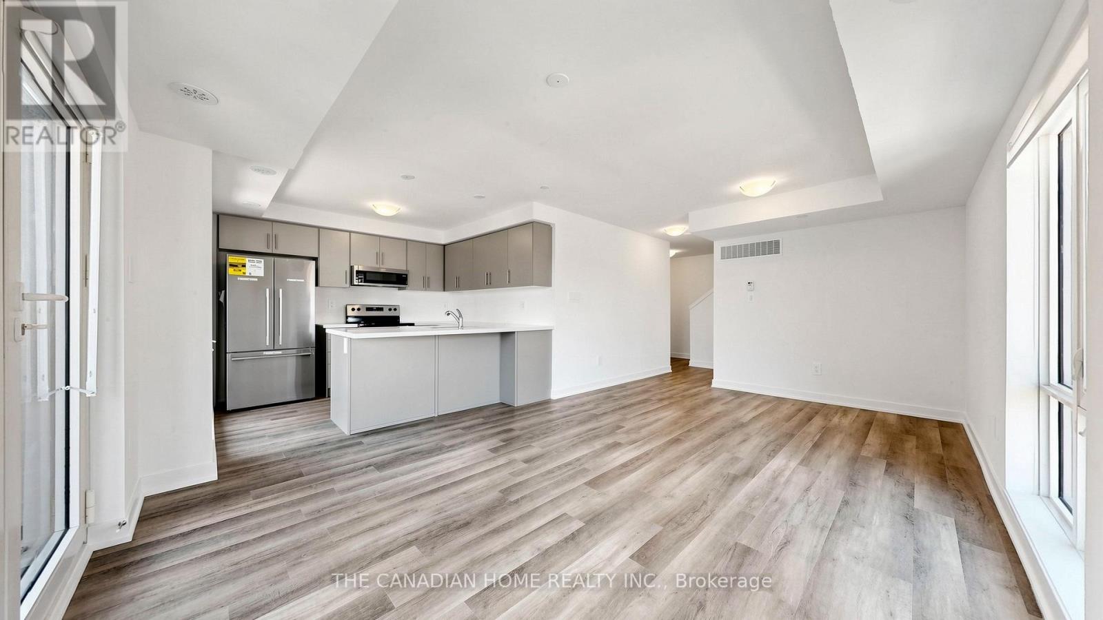 #3 55 ROMILLY AVENUE - 10