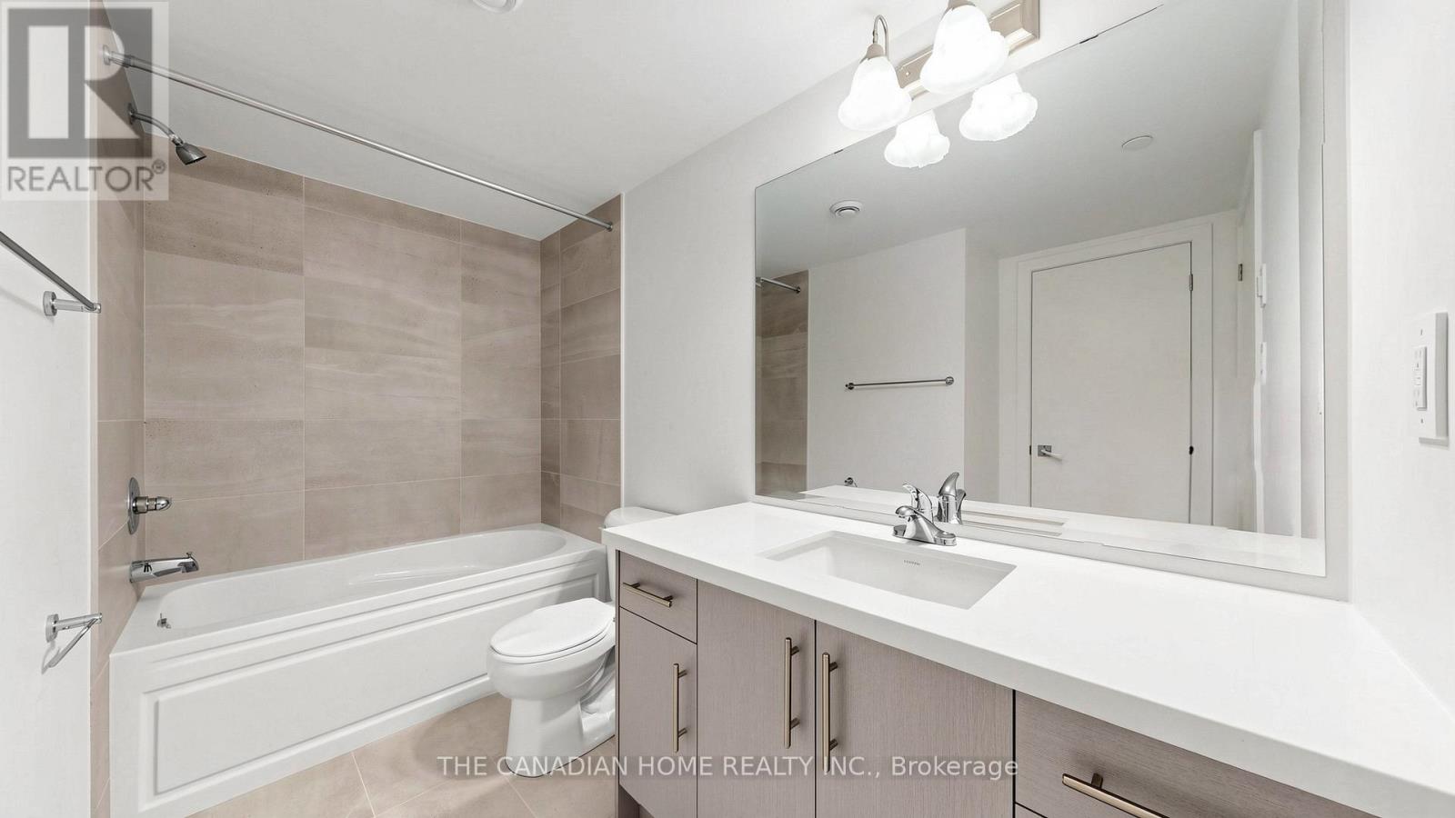 #3 55 ROMILLY AVENUE - 25