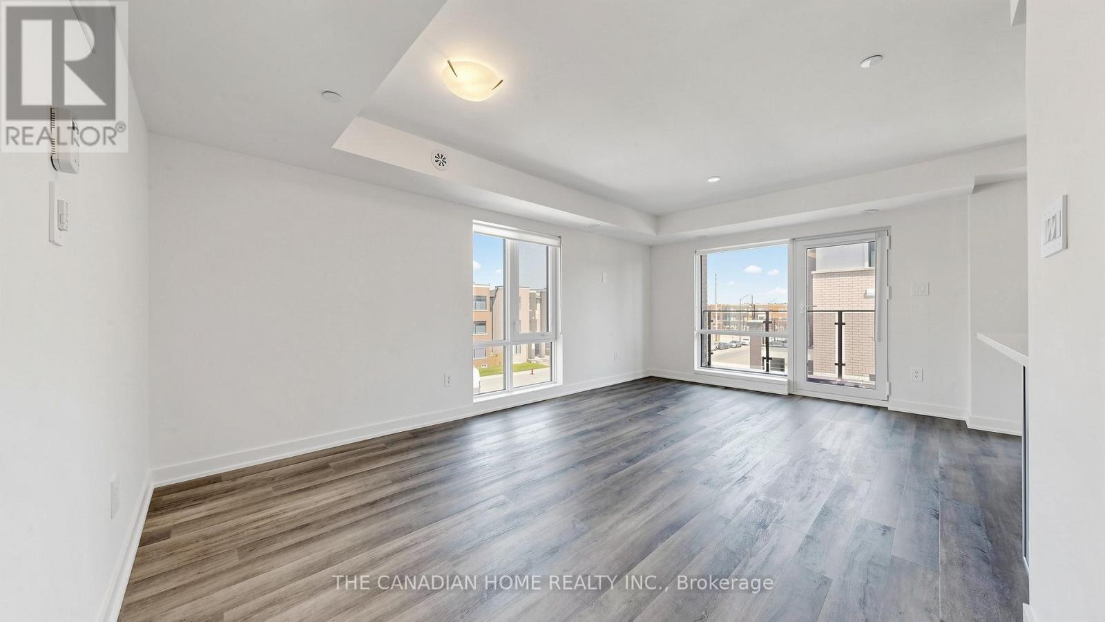 #3 55 ROMILLY AVENUE - 8