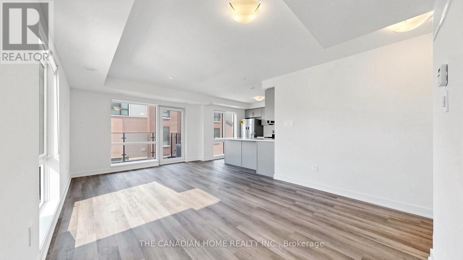 #3 55 ROMILLY AVENUE - 9