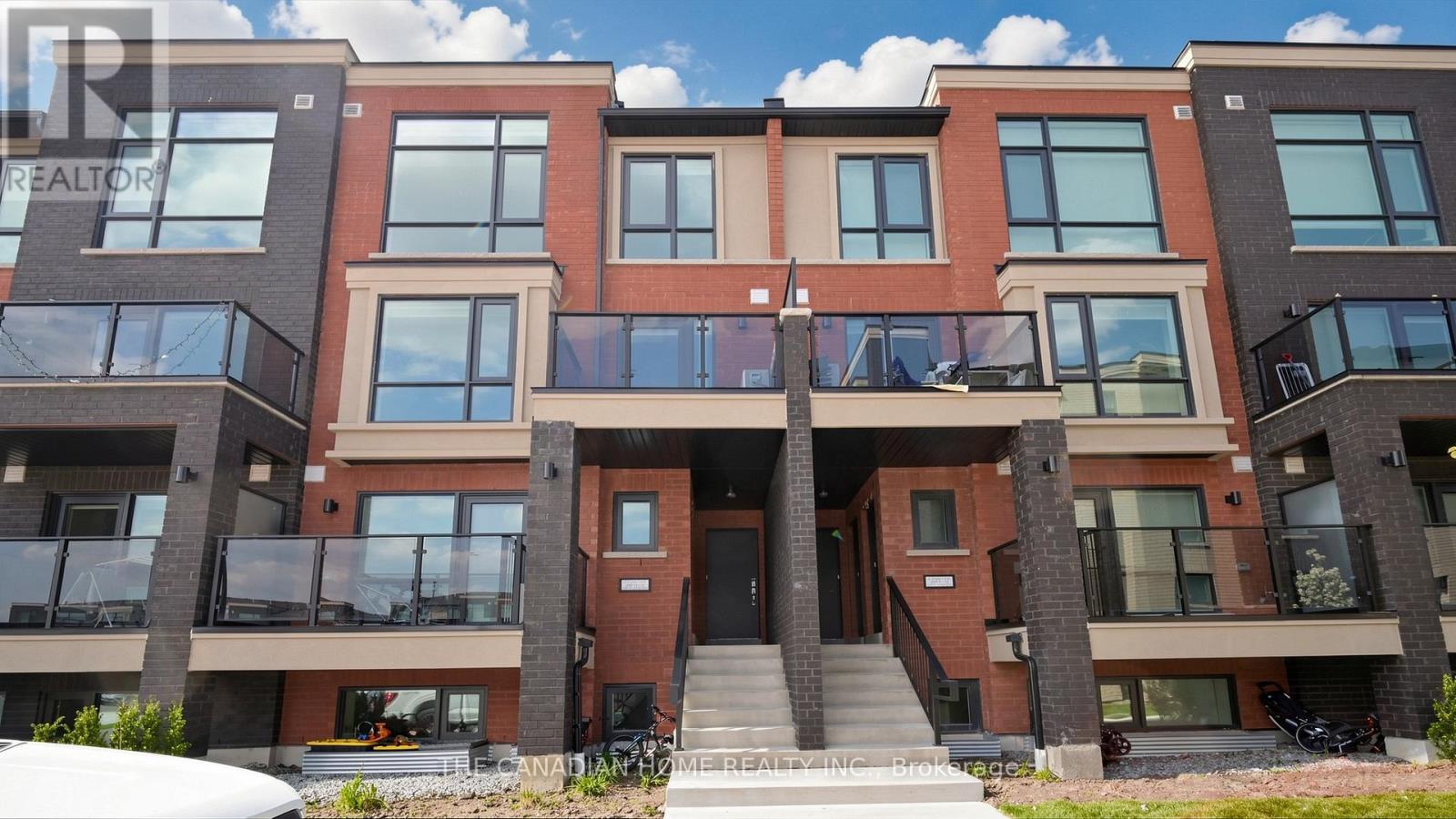 #15 55 ROMILLY AVENUE - 1