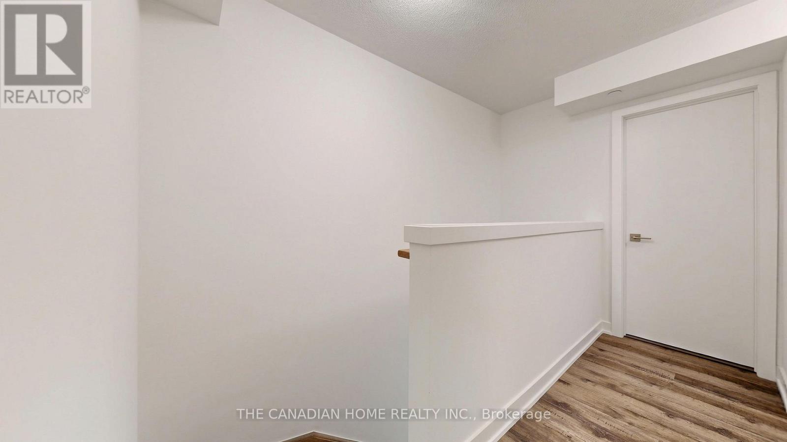 #15 55 ROMILLY AVENUE - 22