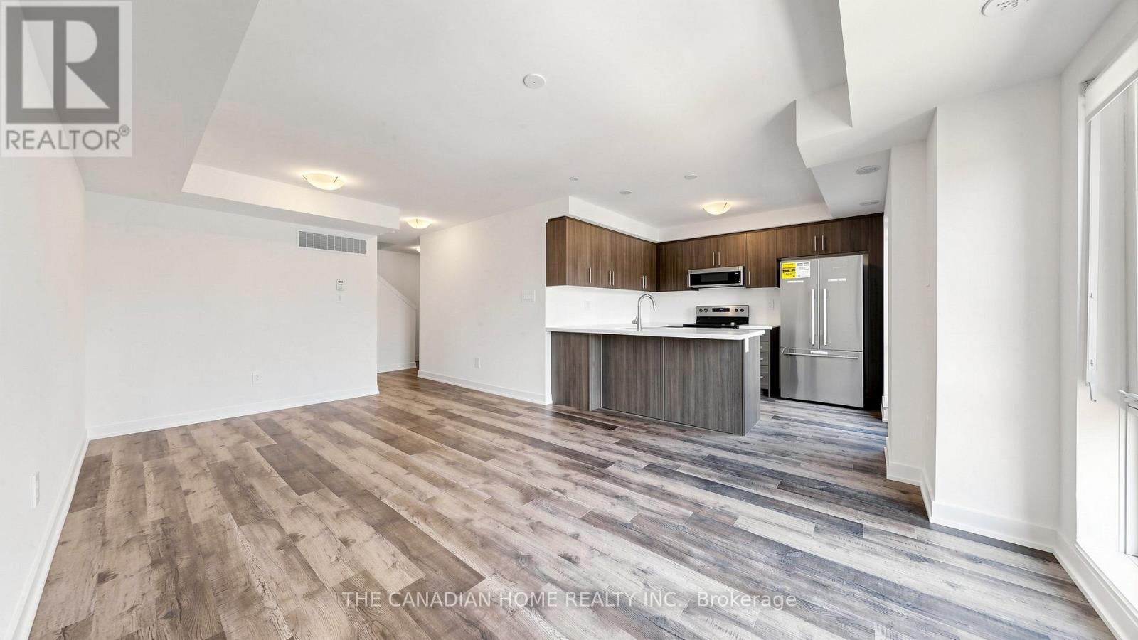 #15 55 ROMILLY AVENUE - 9