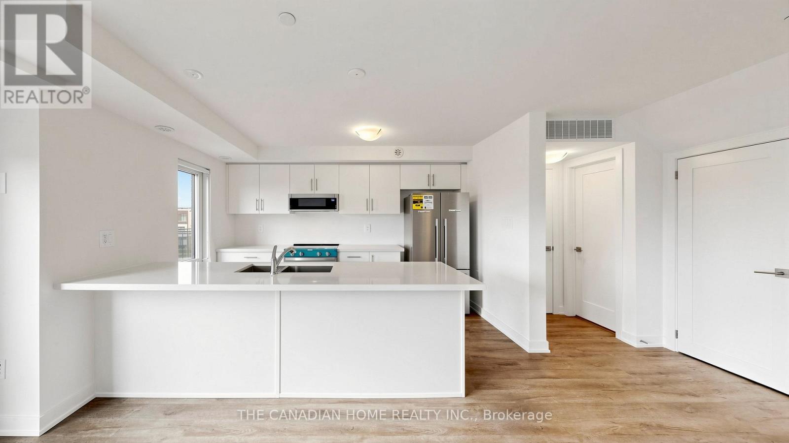 #20 55 ROMILLY AVENUE - 8