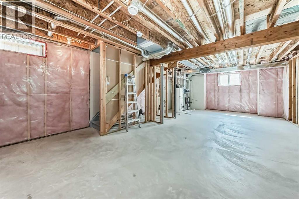 102 Saddlelake Terrace NE - 35