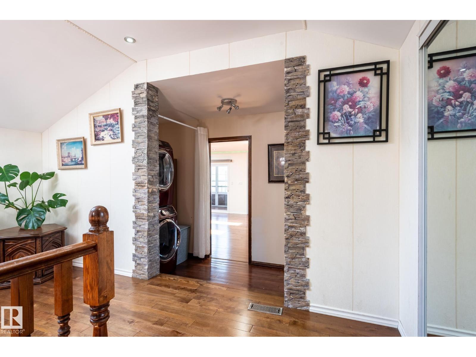 11916 71 ST NW - 27