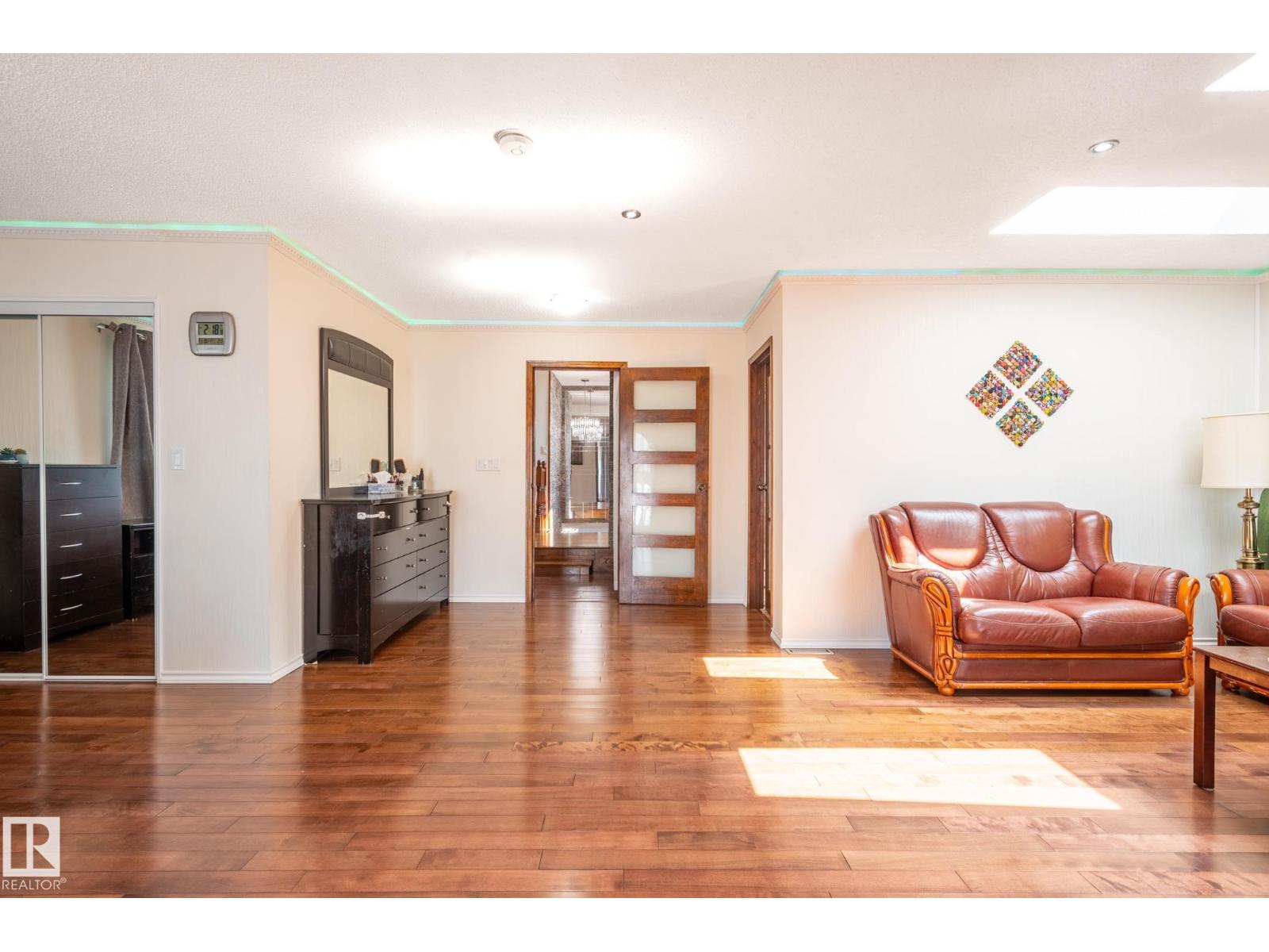 11916 71 ST NW - 34
