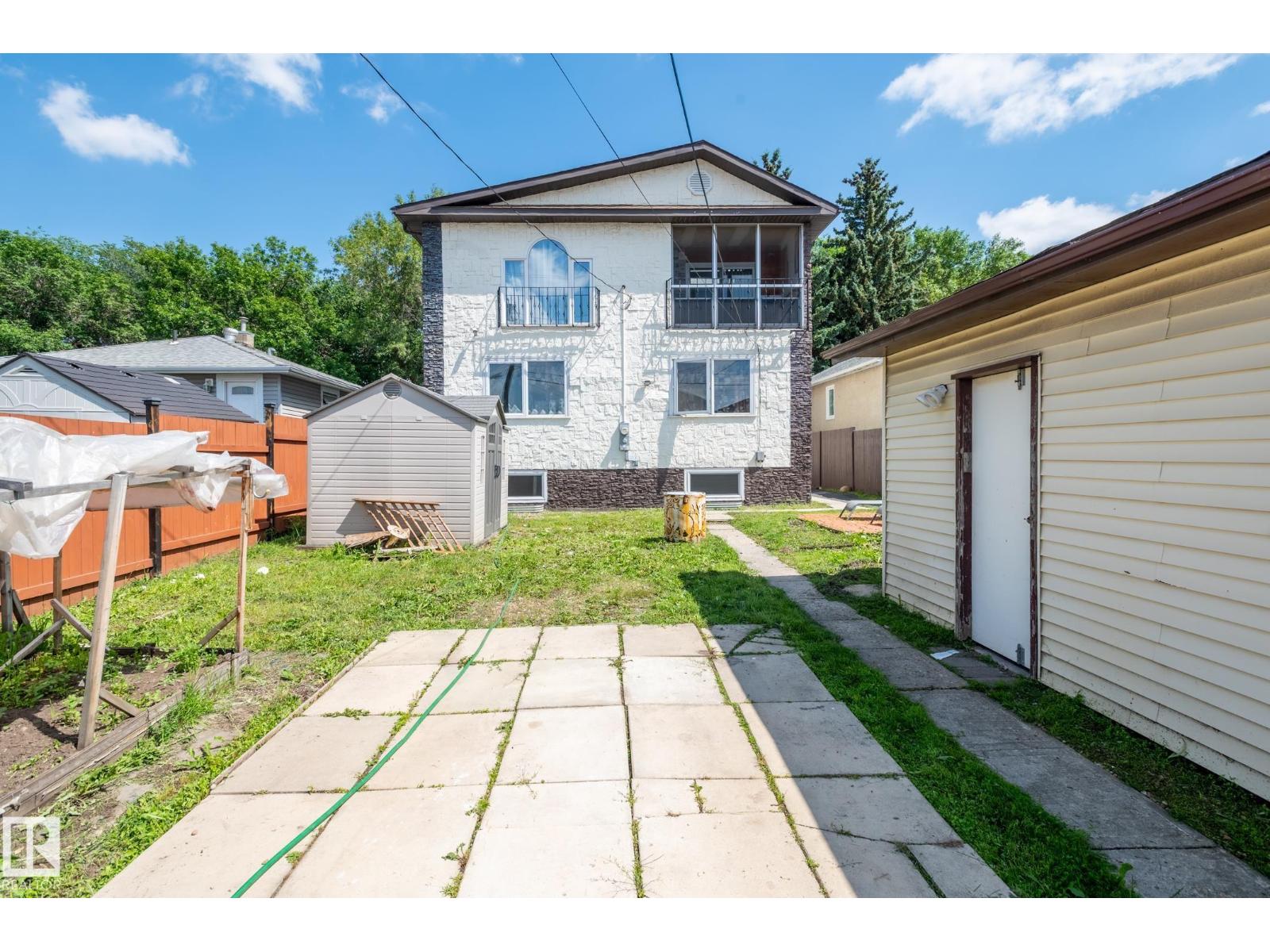 11916 71 ST NW - 66