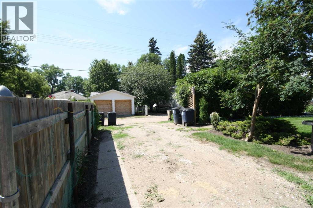507 2 Avenue W - Image 10