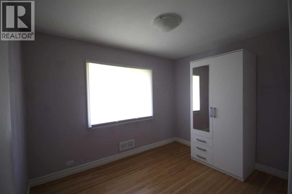 507 2 Avenue W - Image 24