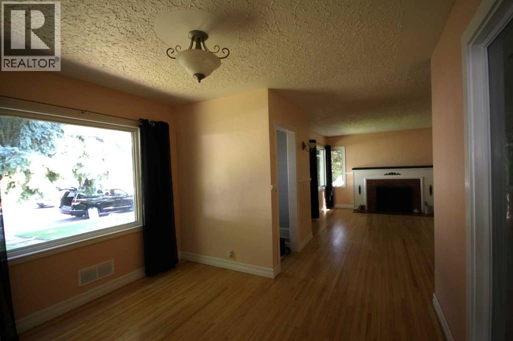507 2 Avenue W - Image 17