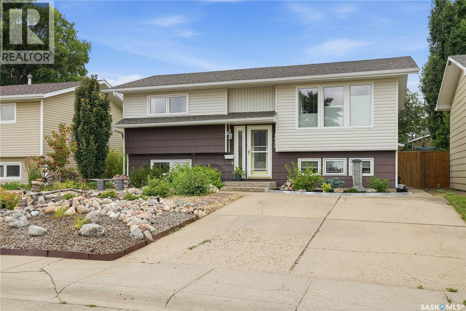 1645 Smith STREET - 2