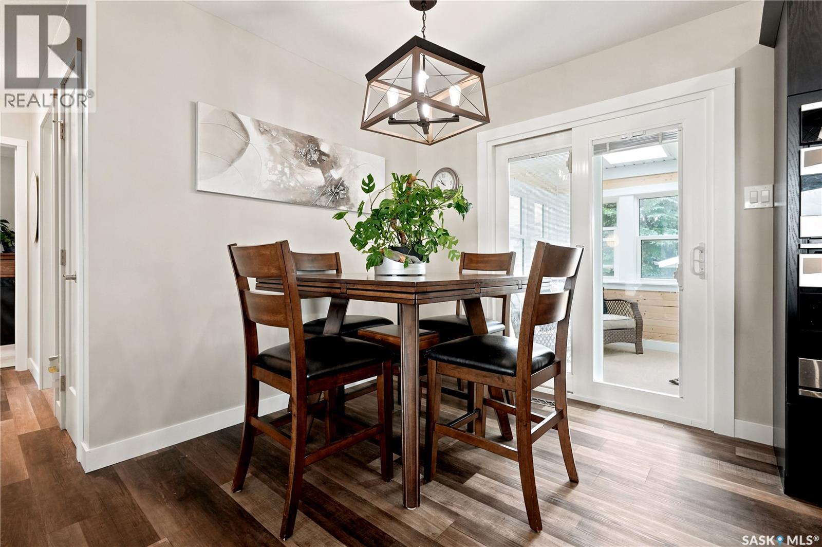 1645 Smith STREET - 10