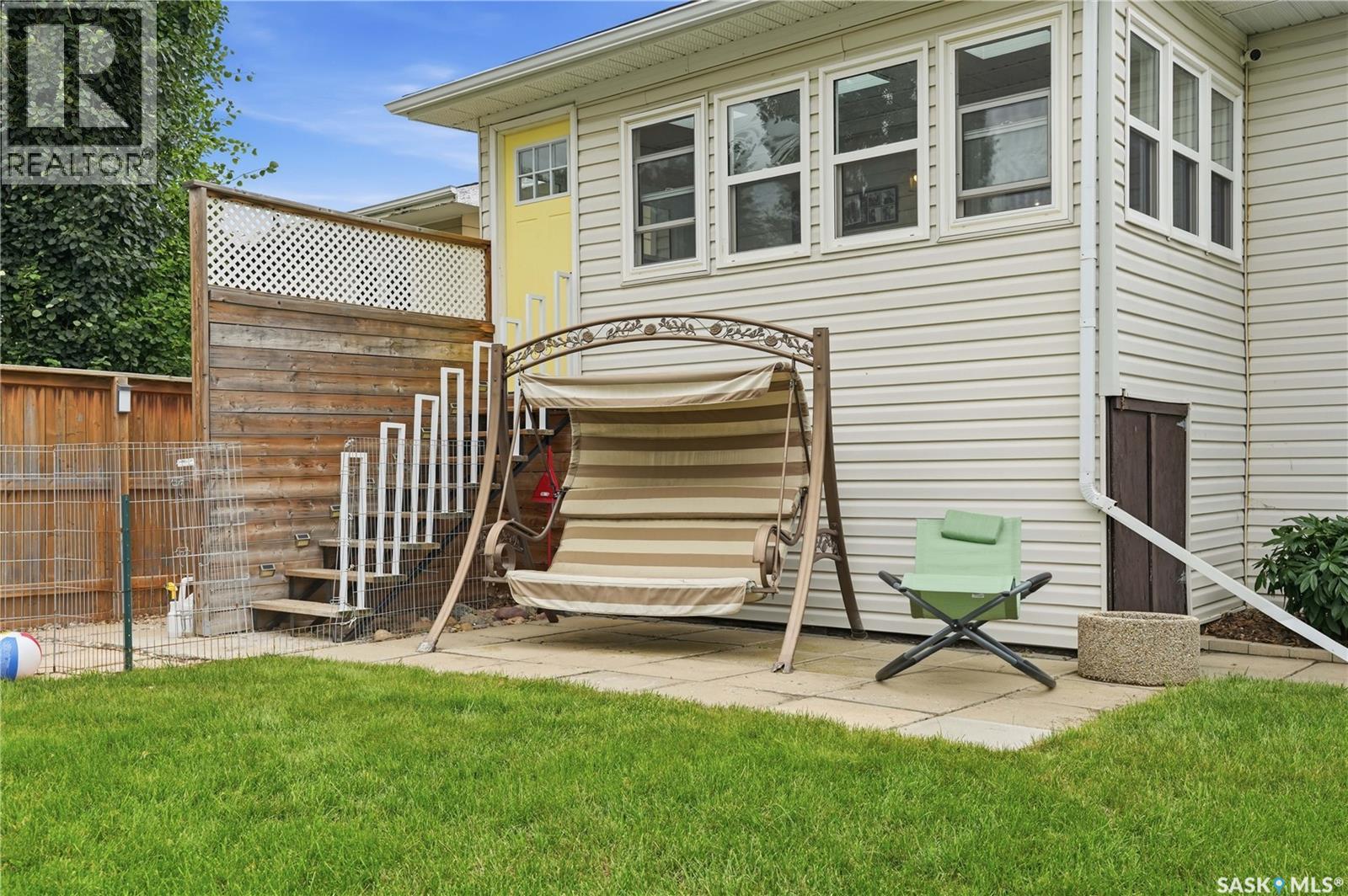 1645 Smith STREET - 40
