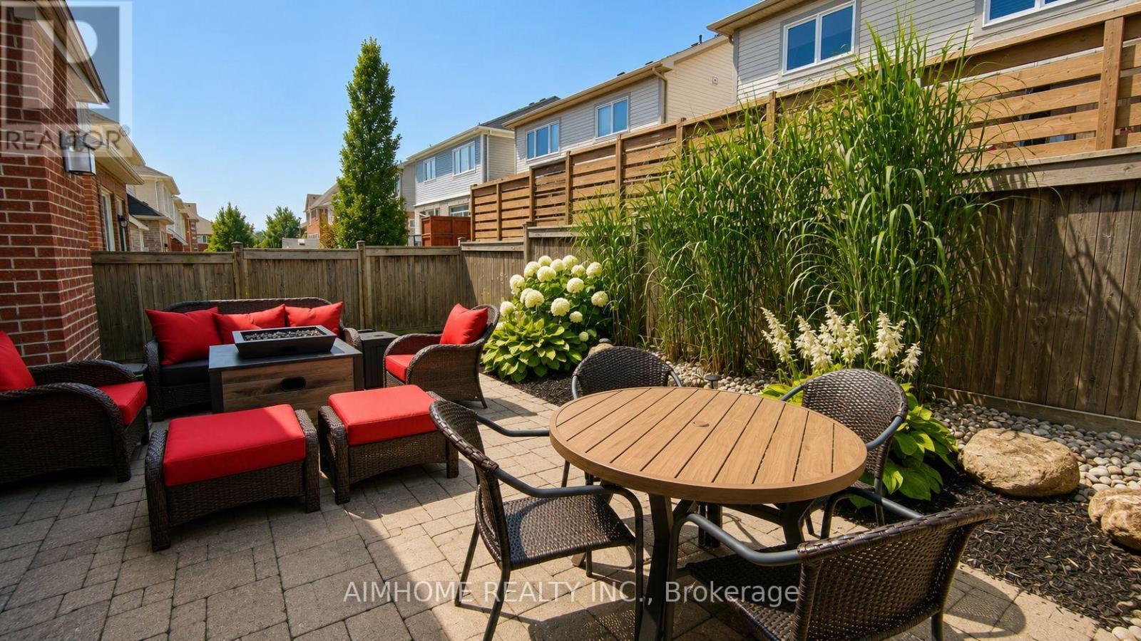 1993 COCKLIN CRESCENT - 39