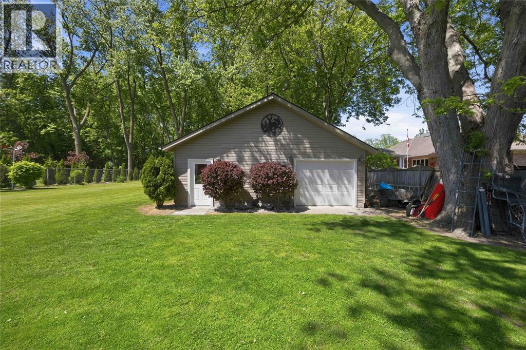 2056 BLACKWELL ROAD - 26