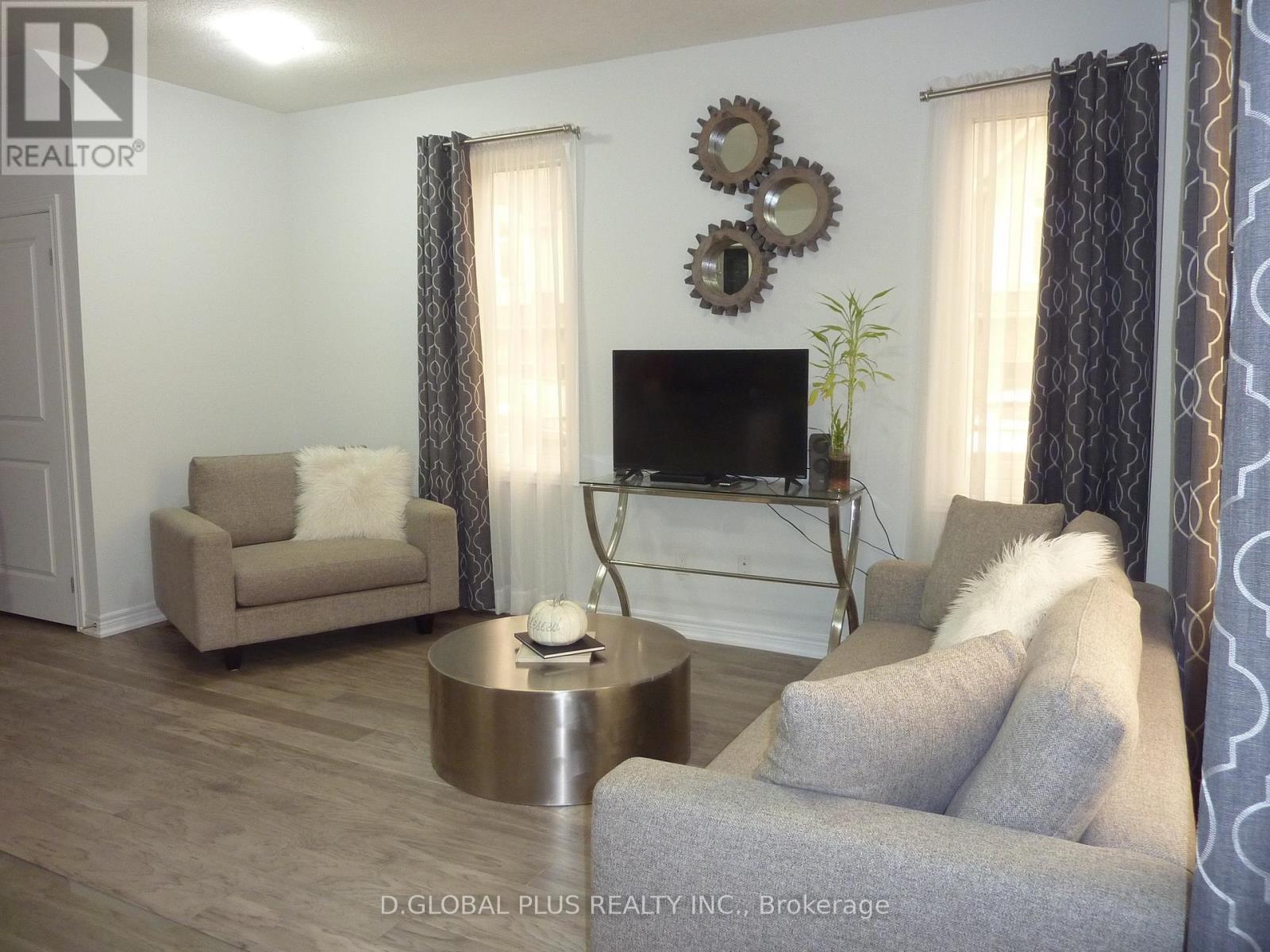 30 MOCKINGBIRD LANE - 5