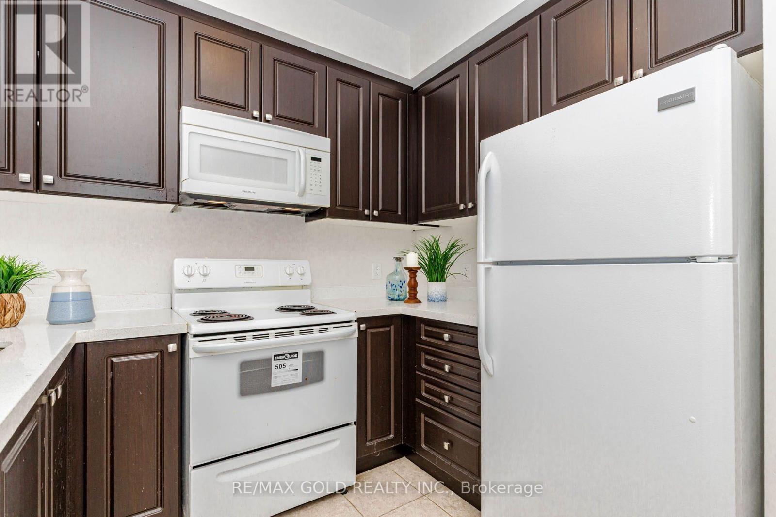 #205 276 GATWICK DRIVE - 12