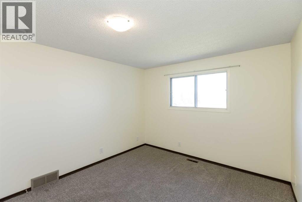 4928 59 Street - 16