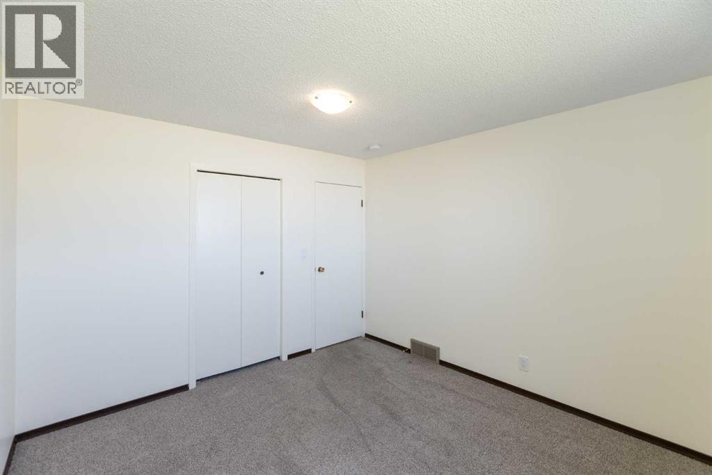 4928 59 Street - 17