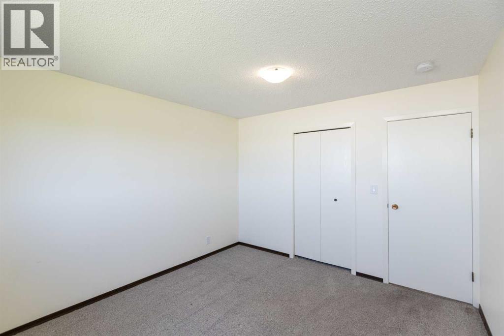 4928 59 Street - 18
