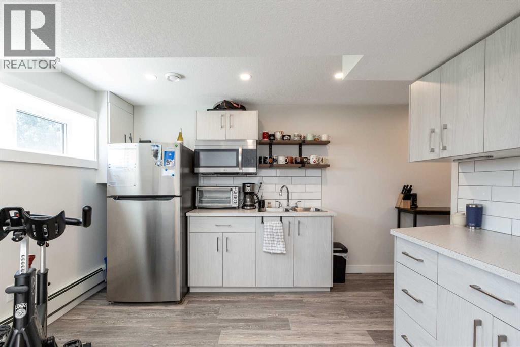 4928 59 Street - 29