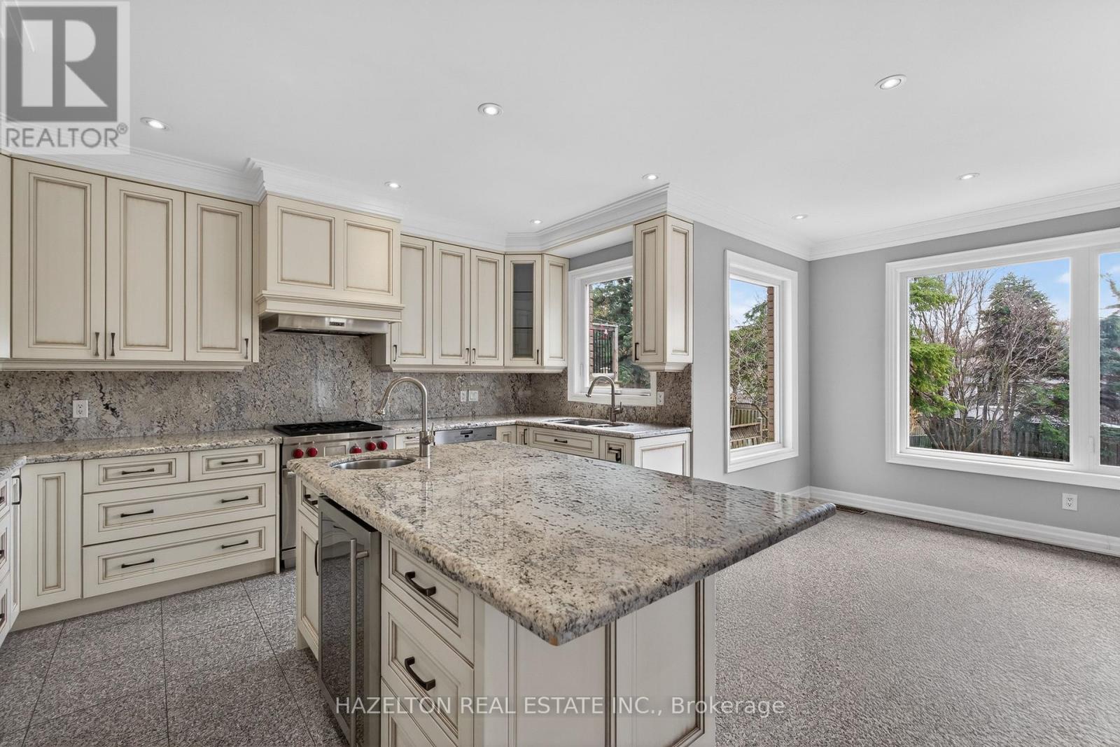 173 HOLMES AVENUE - 10