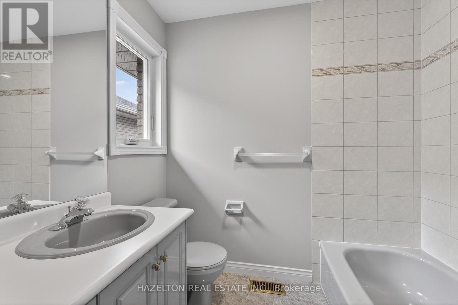 173 HOLMES AVENUE - 29
