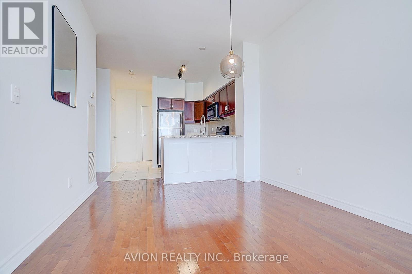 #808 2885 BAYVIEW AVENUE - 17