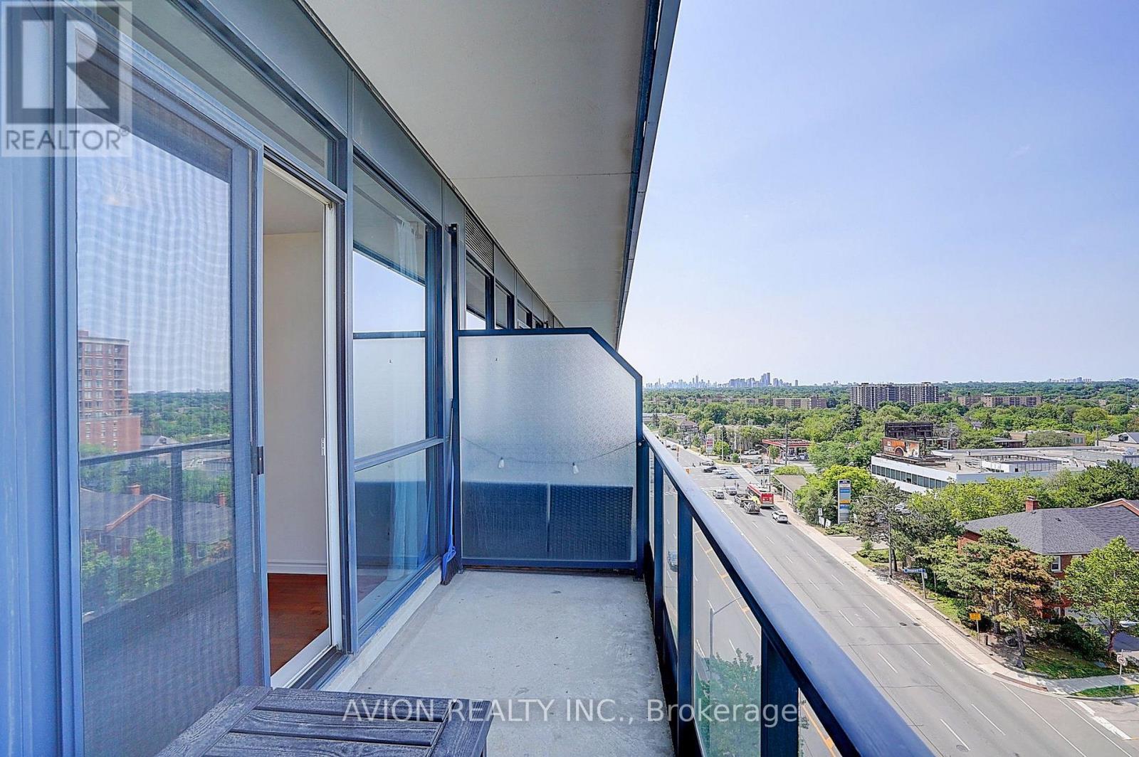 #808 2885 BAYVIEW AVENUE - 27