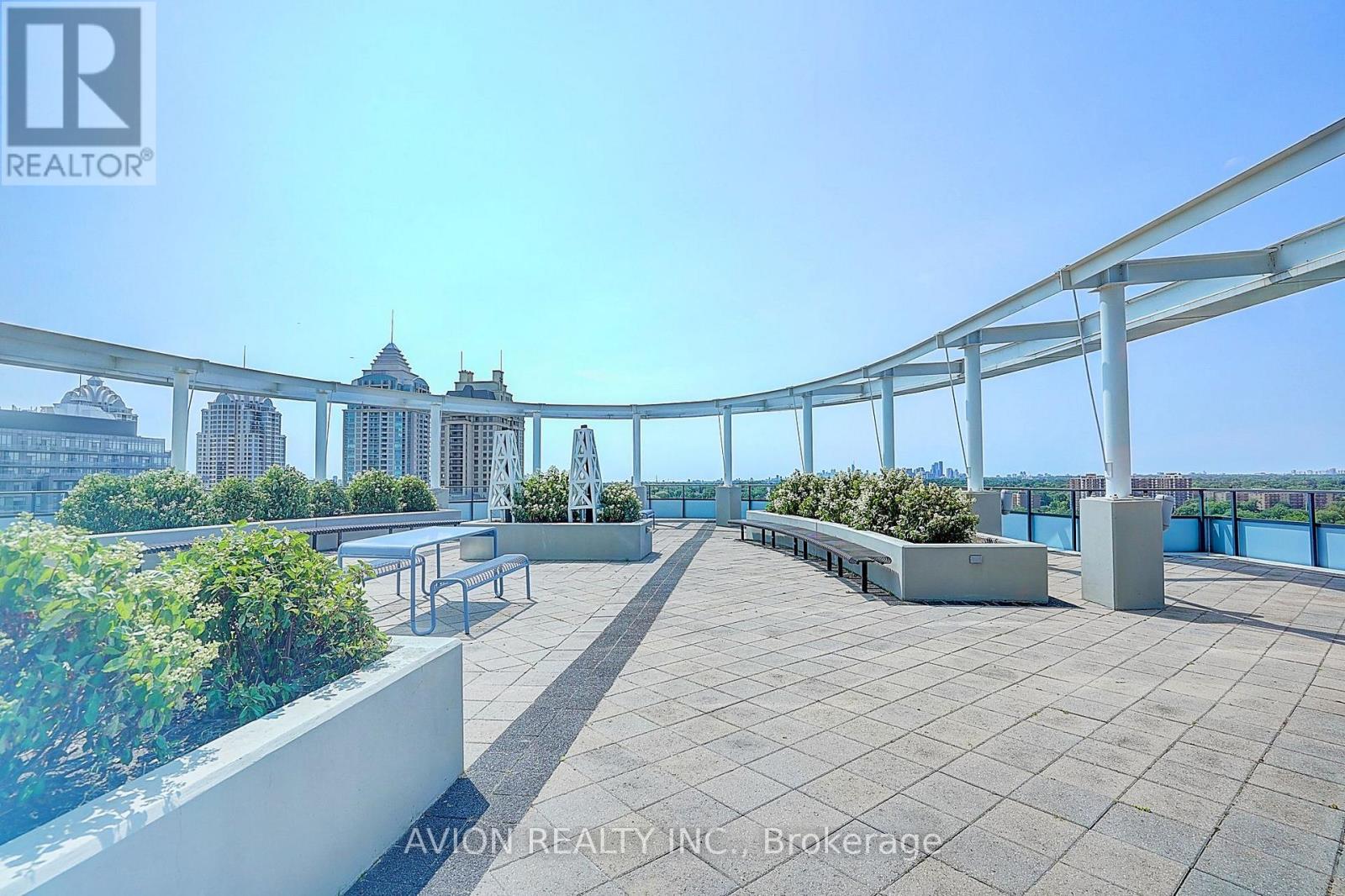 #808 2885 BAYVIEW AVENUE - 31