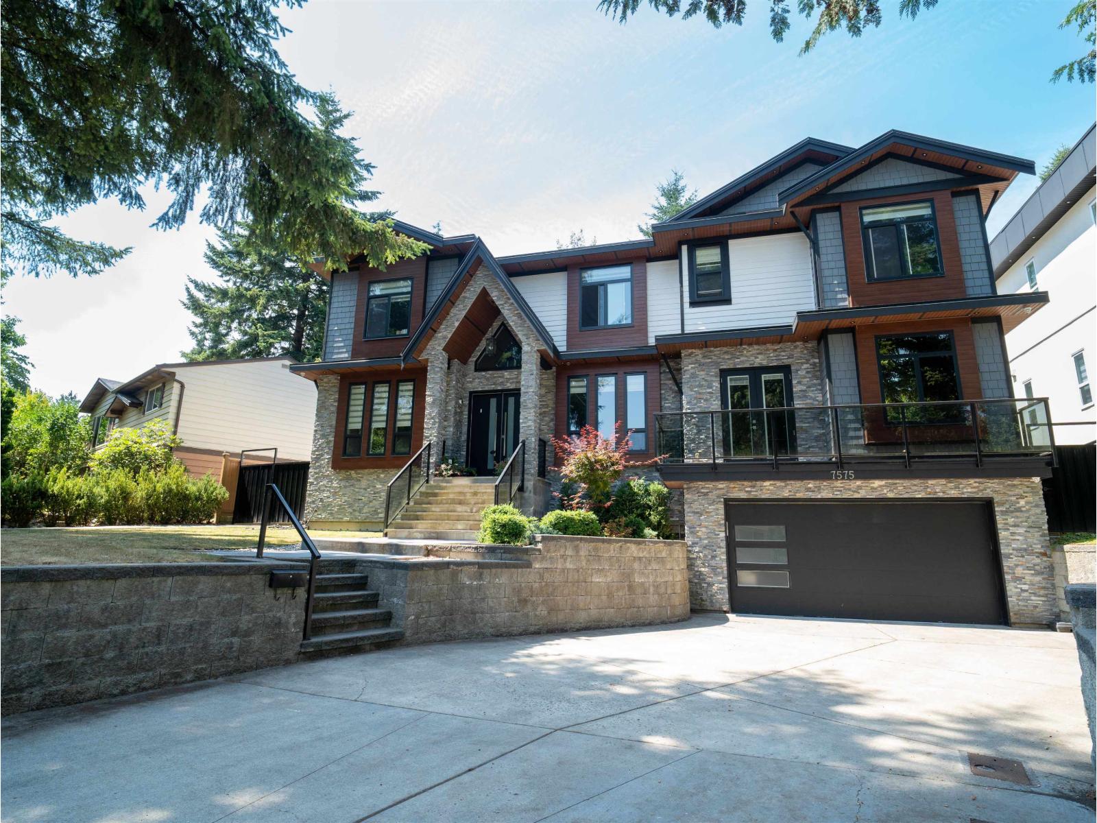 7575 143 STREET, Surrey — photo 2