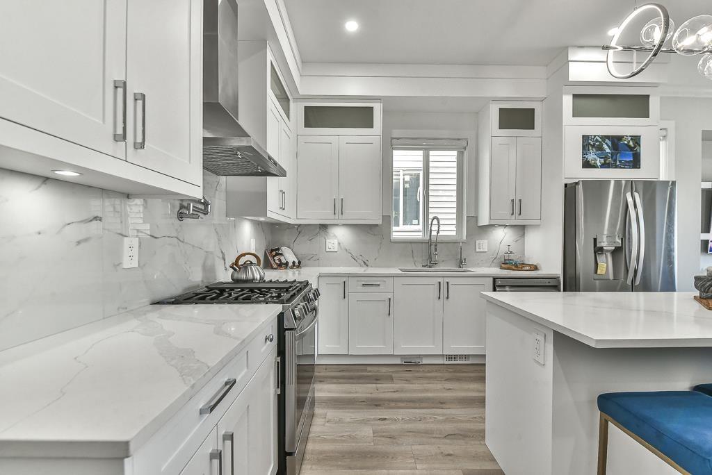 5 Bed, 5 Bath House for Sale in Langley – 19644 74A AVENUE, Langley – MLS# R3147644 - Image 13