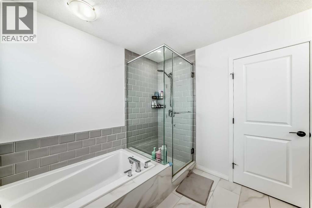 372 Carrington Way NW - 39