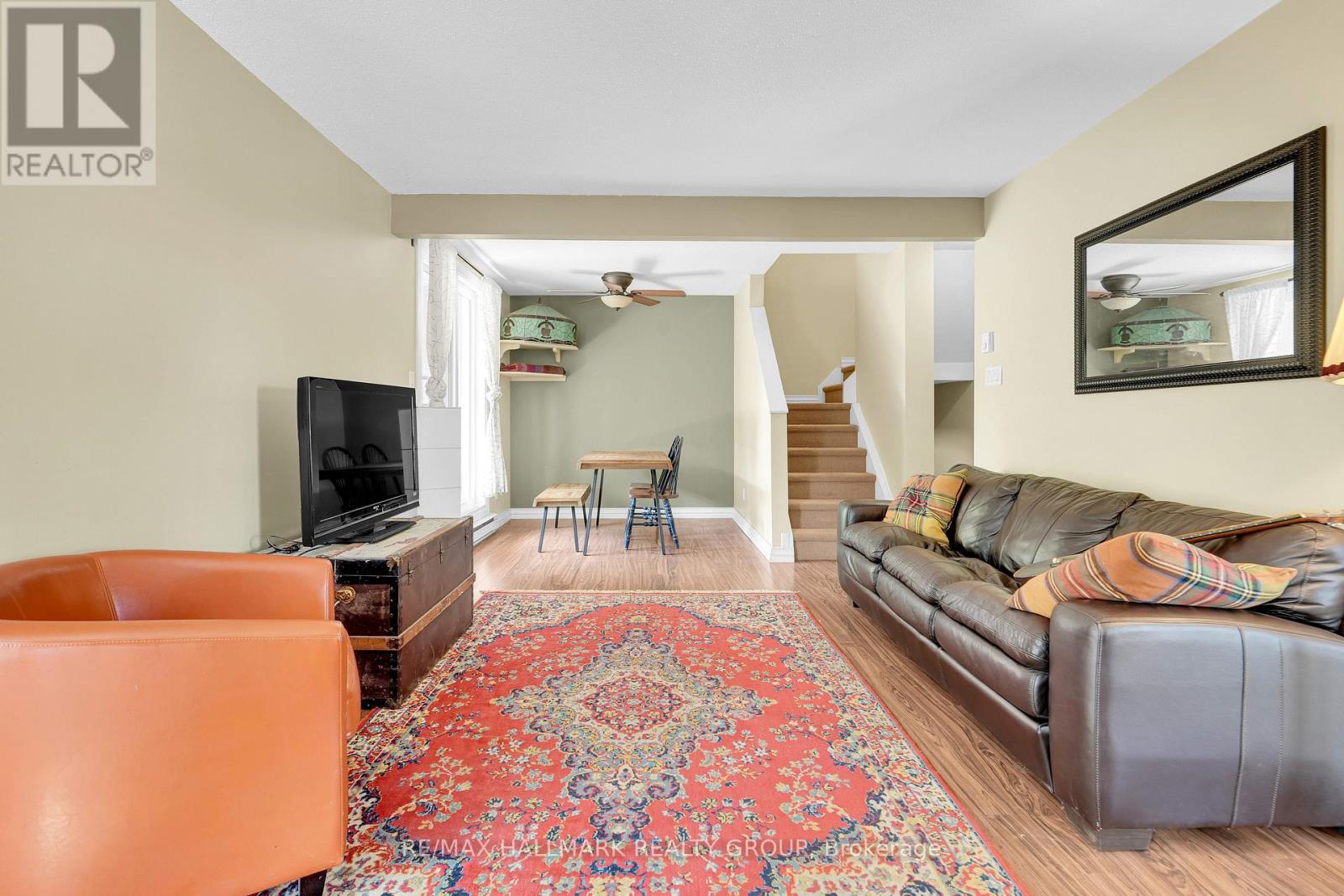2 Bed, 2 Bath House for Sale in Ottawa – 3 – 268 PRESLAND ROAD, Ottawa – MLS# X13574996 - Image 11
