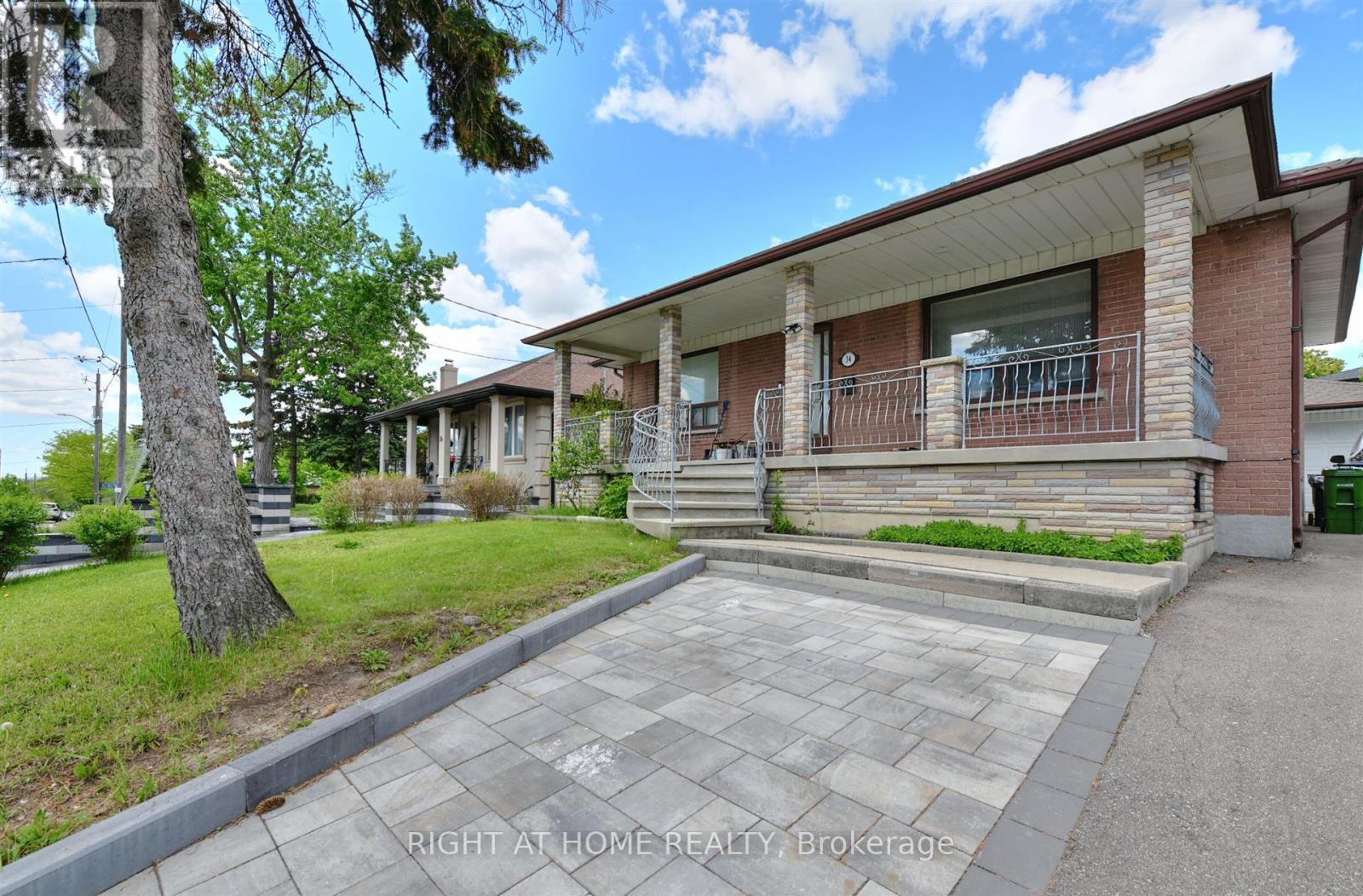 34 WILLIAM CRAGG DRIVE - 2