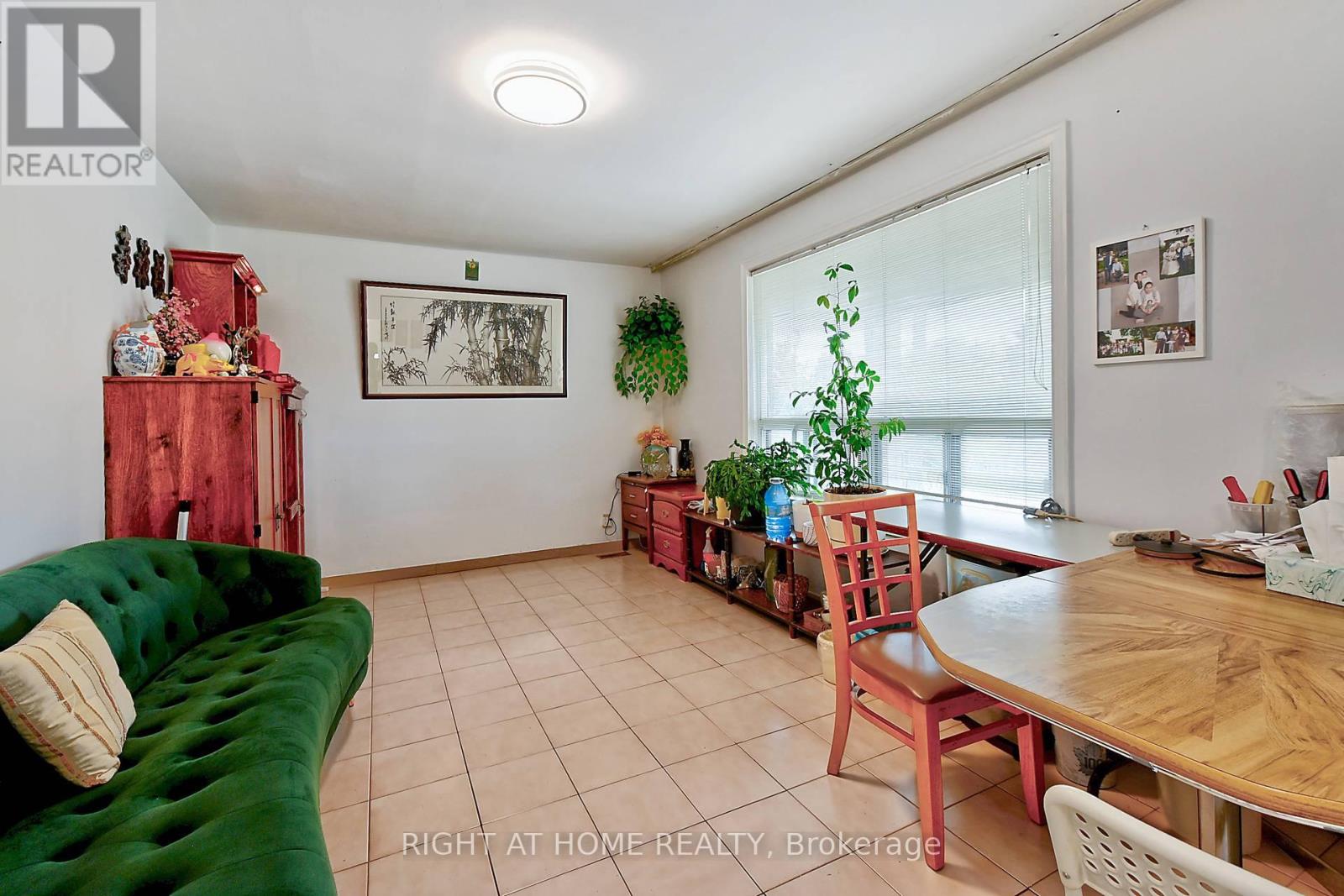 34 WILLIAM CRAGG DRIVE - 4