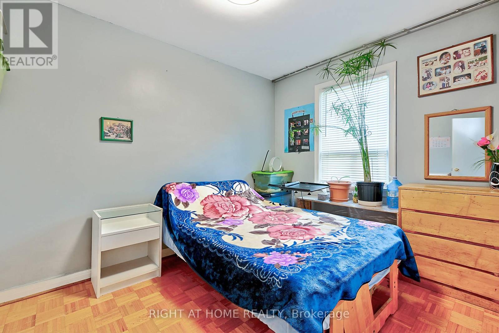 34 WILLIAM CRAGG DRIVE - 5