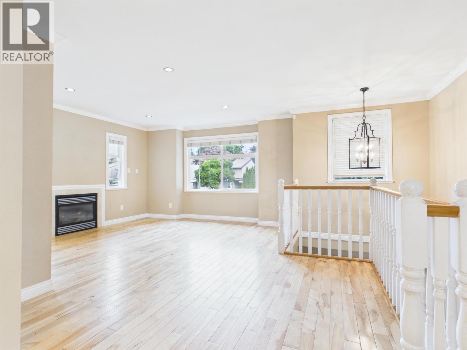 3 Bed, 3 Bath House for Sale in Coquitlam – 861 GREENE STREET, Coquitlam – MLS# R3142274 - Image 13