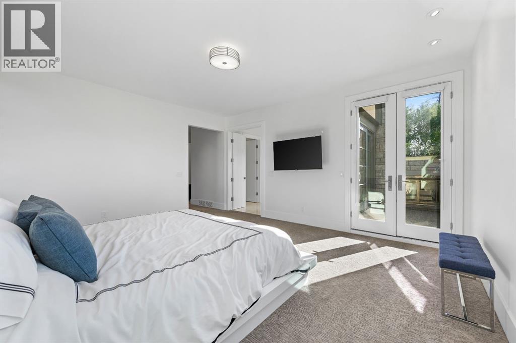3926 9 Street SW - 41